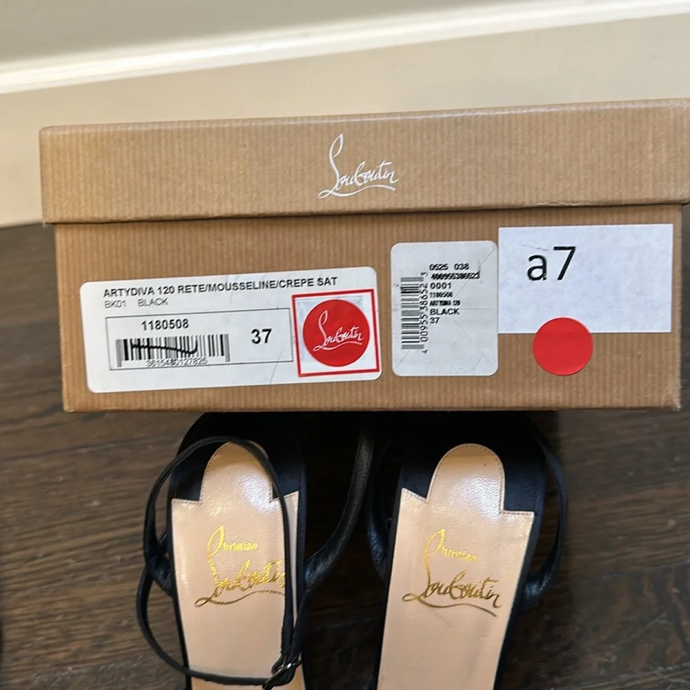Christian Louboutin black satin heels - Picture 11 of 11
